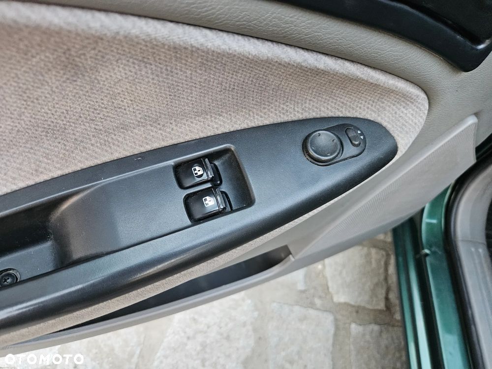 Daewoo Nubira - 19