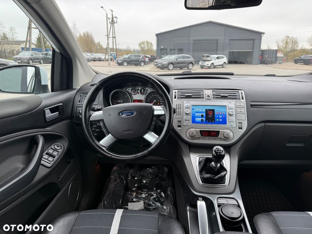 Ford Kuga 2.0 TDCi 4x4 Titanium - 17