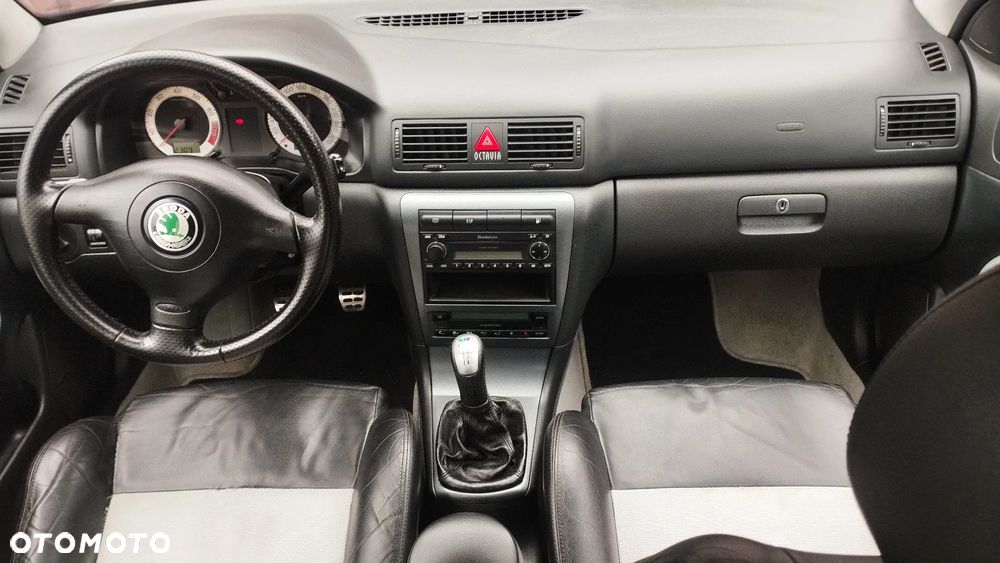 Skoda Octavia 1.8T RS - 20