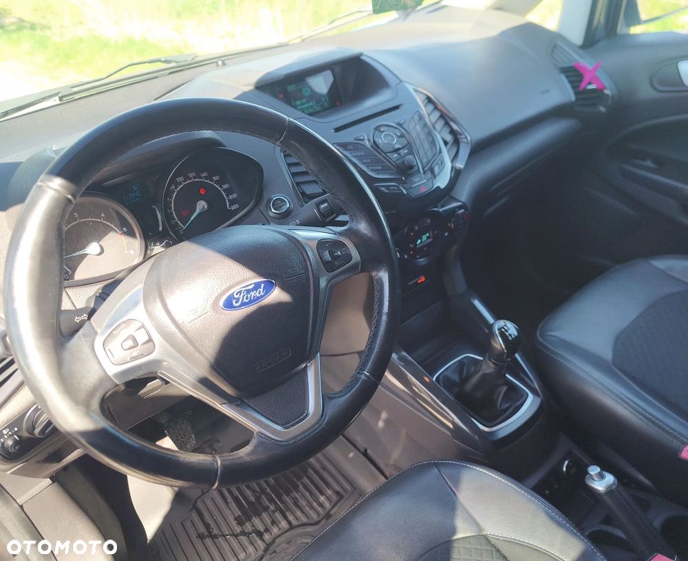 Ford EcoSport - 2