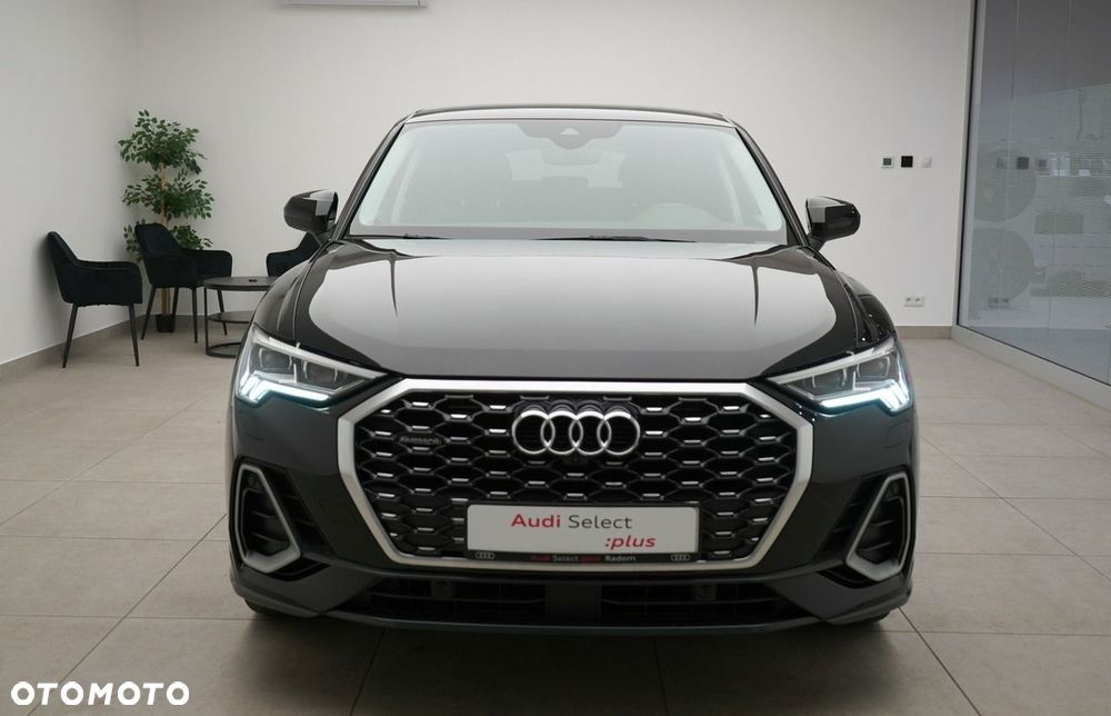 Audi Q3 Sportback - 7