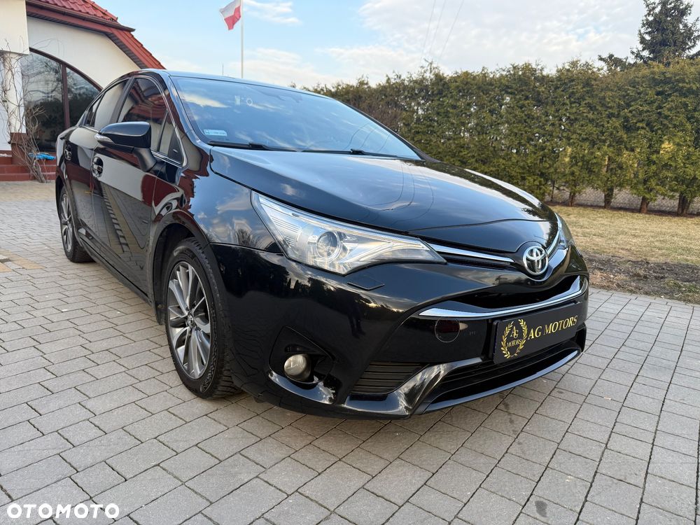 Toyota Avensis 2.0 Premium MS - 9
