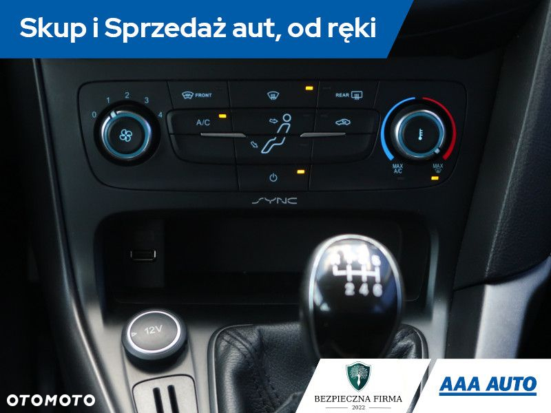 Ford Focus - 14