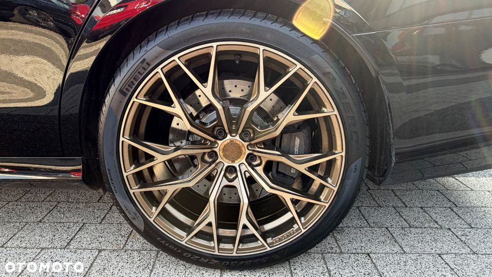 Mercedes-Benz Klasa E AMG 63 4-Matic+ - 38