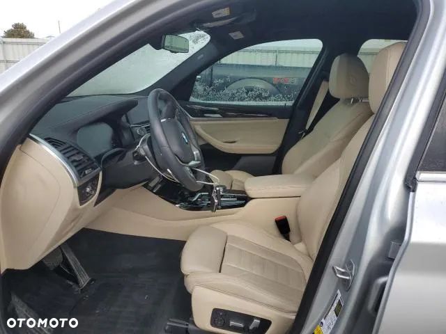 BMW X3 xDrive30i Luxury Line - 37