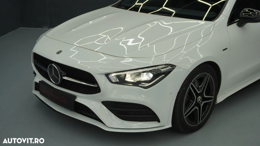 Mercedes-Benz CLA 200 7G-DCT AMG Line - 2