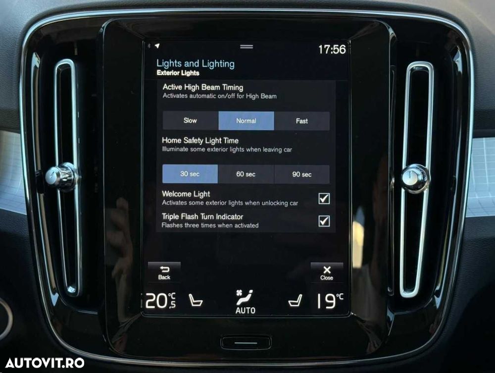 Volvo XC 40 Recharge T4 Twin Engine AT7 Inscription Expression - 36