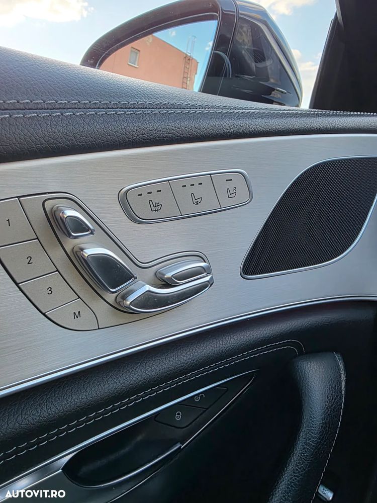 Mercedes-Benz CLS 300 d Aut - 12