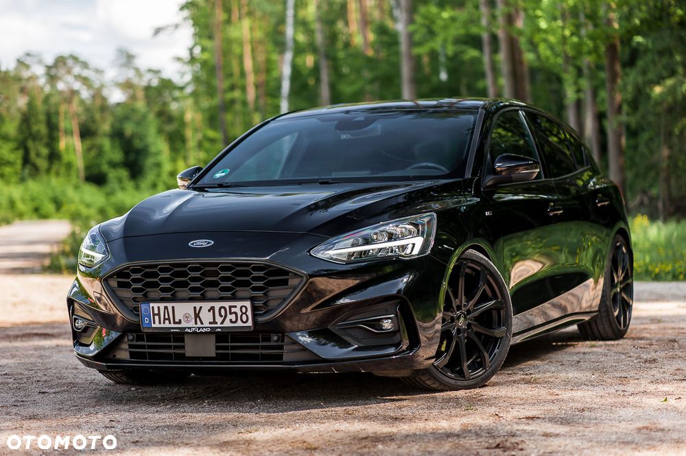 Ford Focus 1.0 EcoBoost ST-Line ASS PowerShift - 1