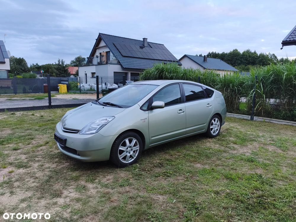 Toyota Prius 1.5 VVT-i Sol - 20