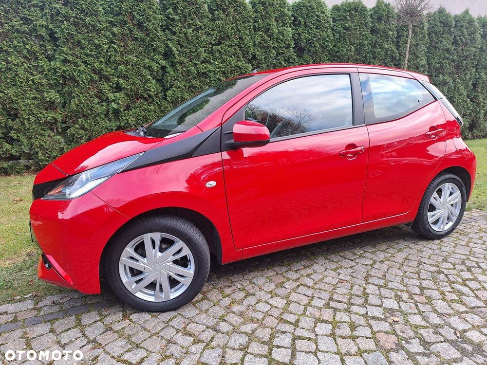 Toyota Aygo x-play touch - 27