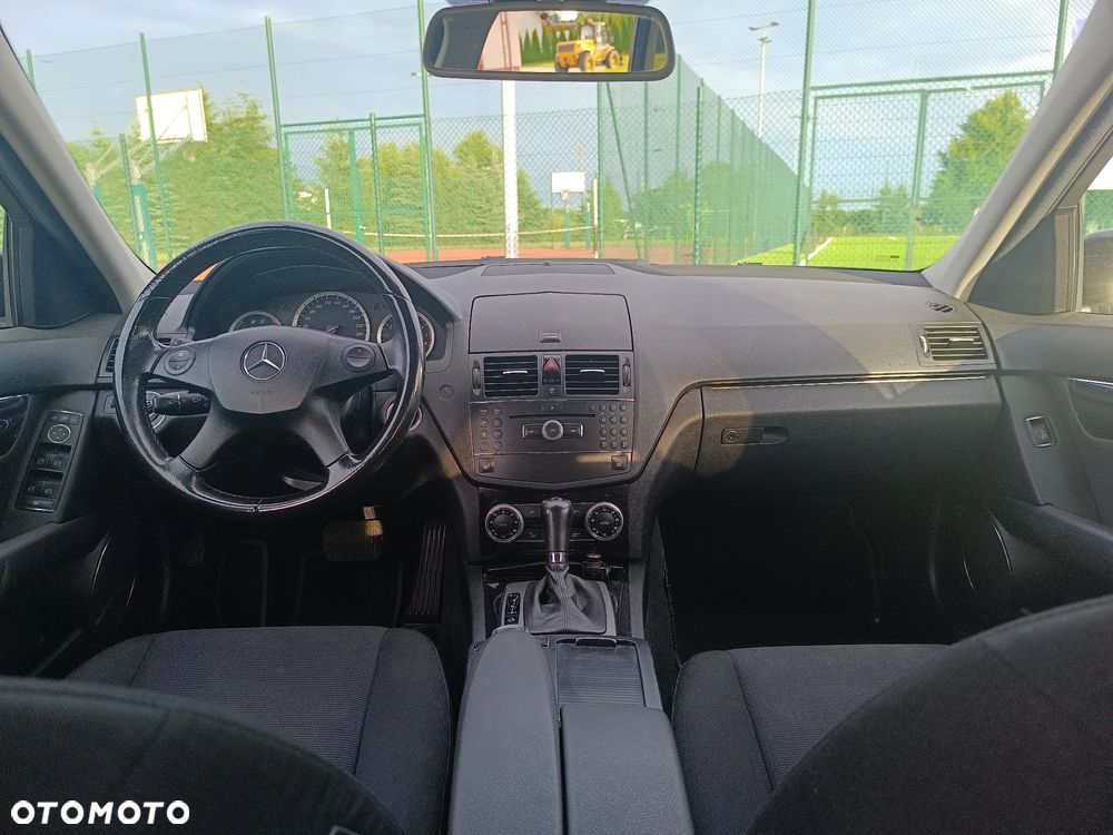 Mercedes-Benz Klasa C 180 Kompressor Automatik BlueEFFICIENCY - 15