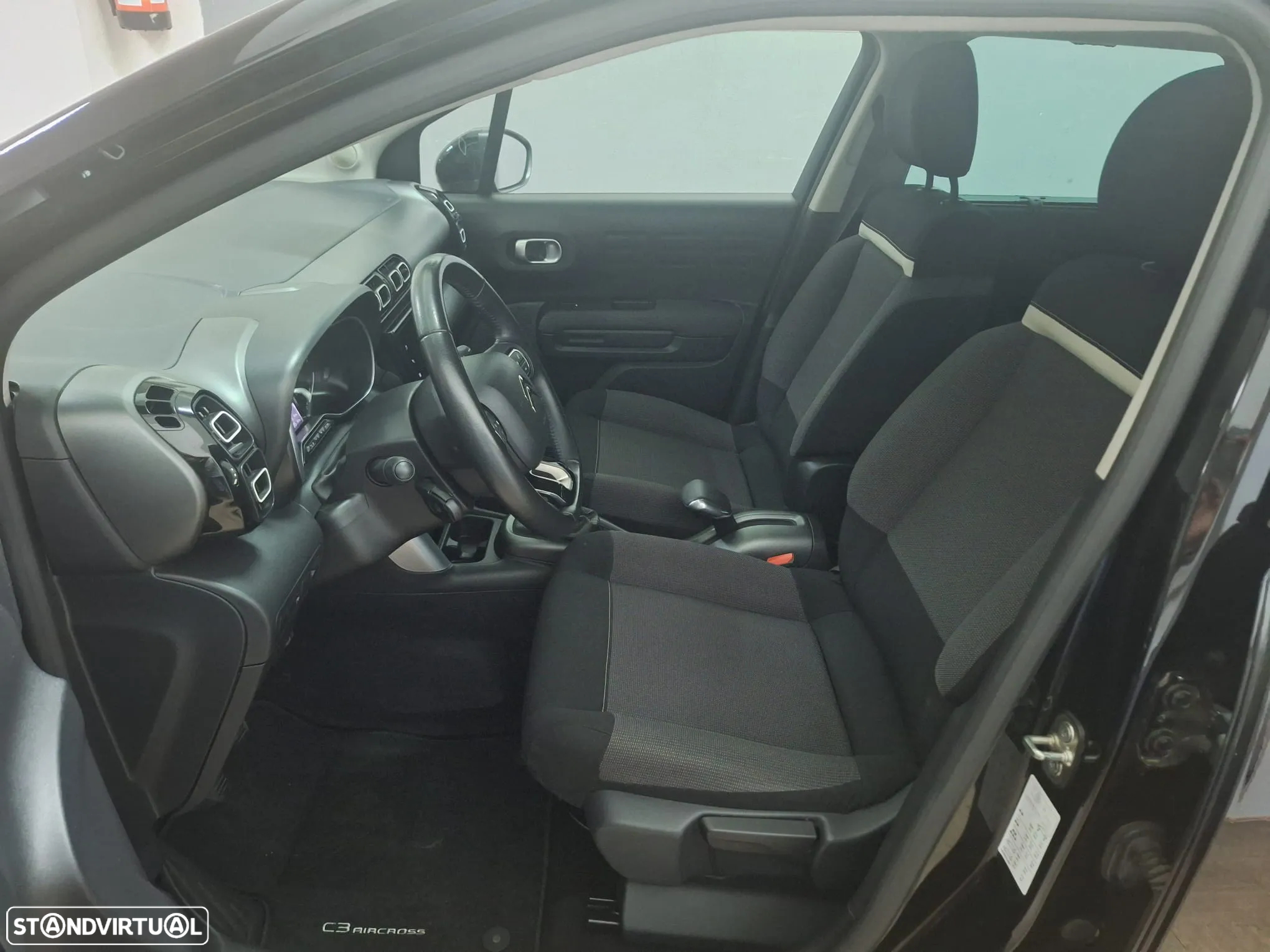 Citroën C3 Aircross PureTech 110 Stop & Start Shine - 28