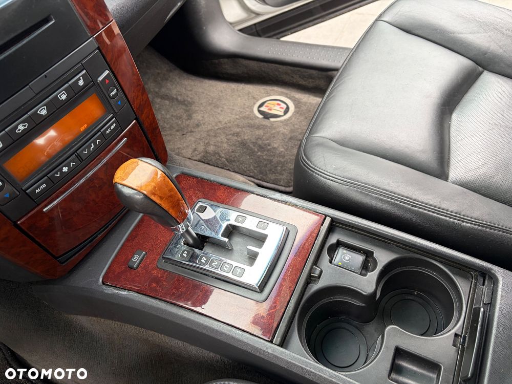 Cadillac SRX 3.6 V6 AWD Sport Luxury - 19