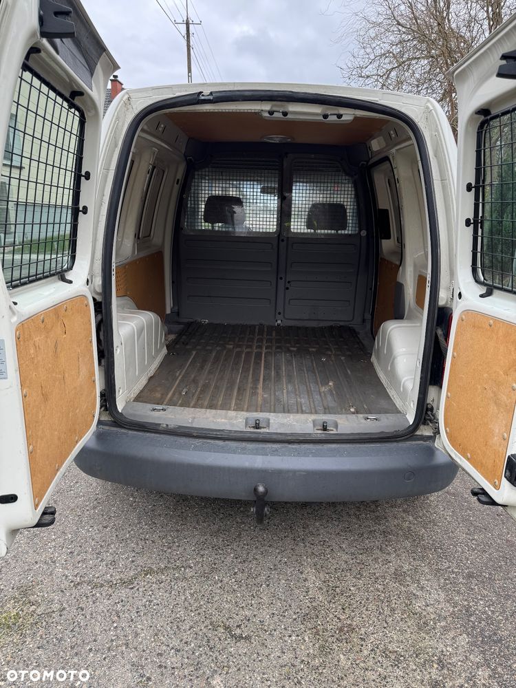 Volkswagen Caddy - 3