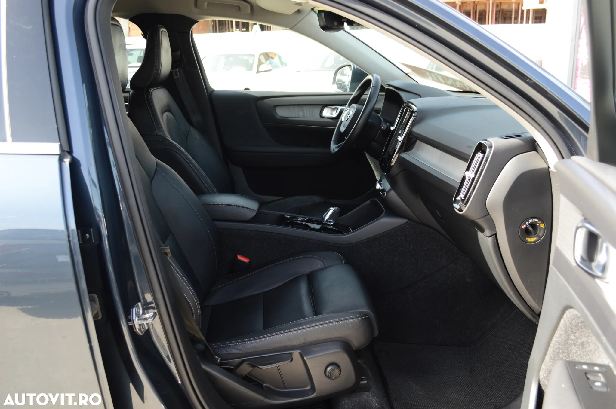 Volvo XC 40 Recharge T5 Twin Engine AT7 Inscription Expression - 17