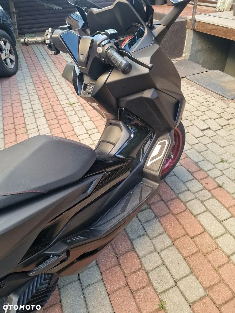Honda NSS - 8