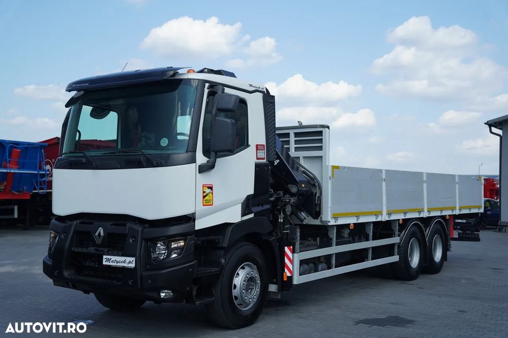Renault C 380 / 6x4 / CAROSERIE LIVRARE 6,8 m / + HDS HIAB 244 EP-5 / ATINGERE: 15 M / MAX 8.400 KG / MANUALĂ / EURO 6 - 8