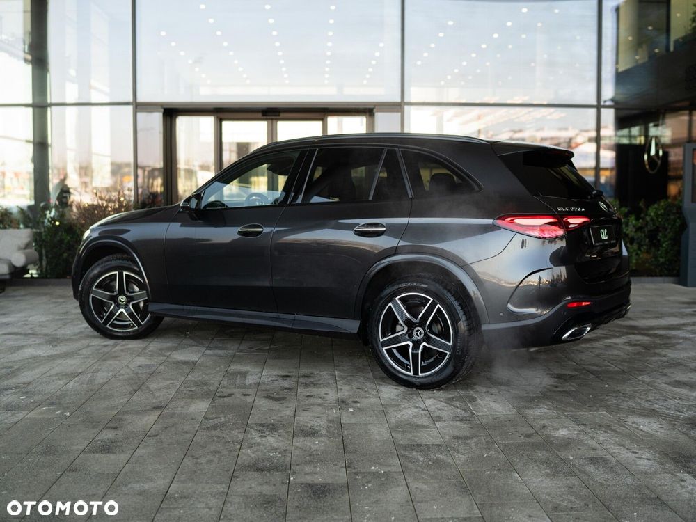 Mercedes-Benz GLC - 7