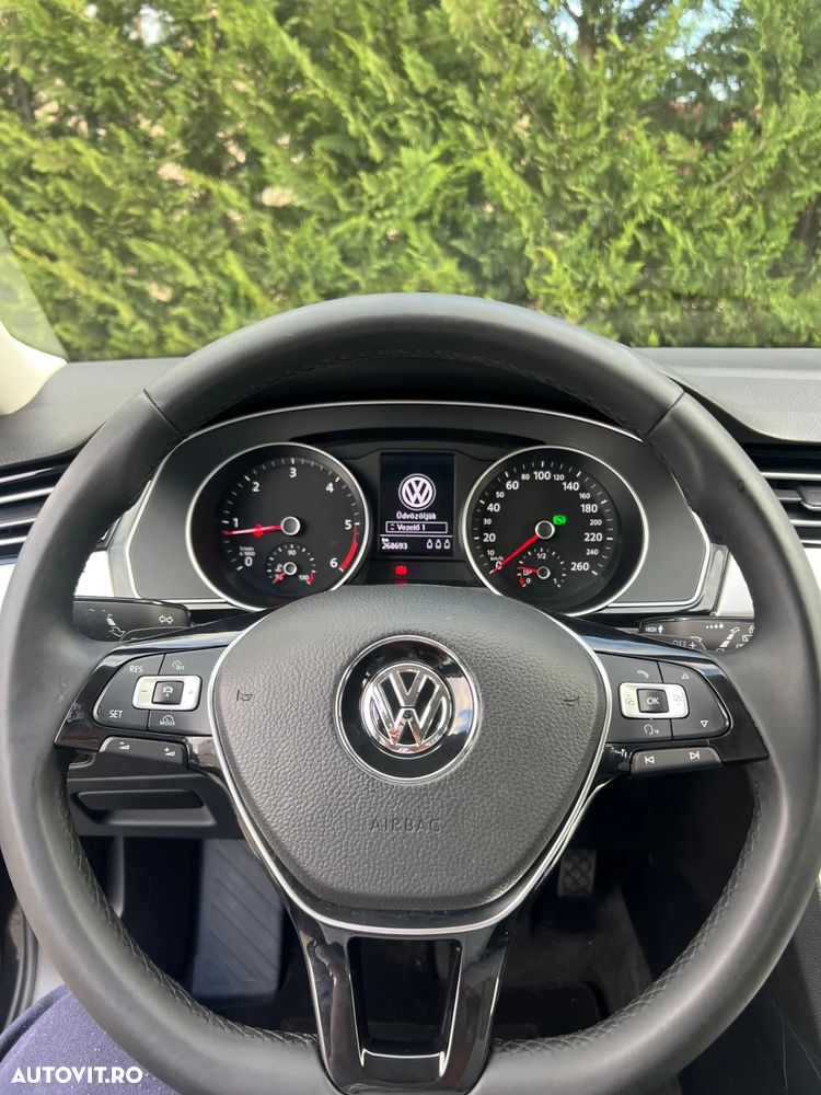 Volkswagen Passat Variant 2.0 TDI DSG (BlueMotion Technology) Comfortline - 7