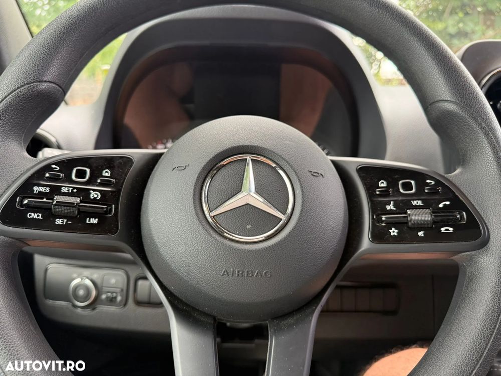 Mercedes-Benz Sprinter 317 - 9