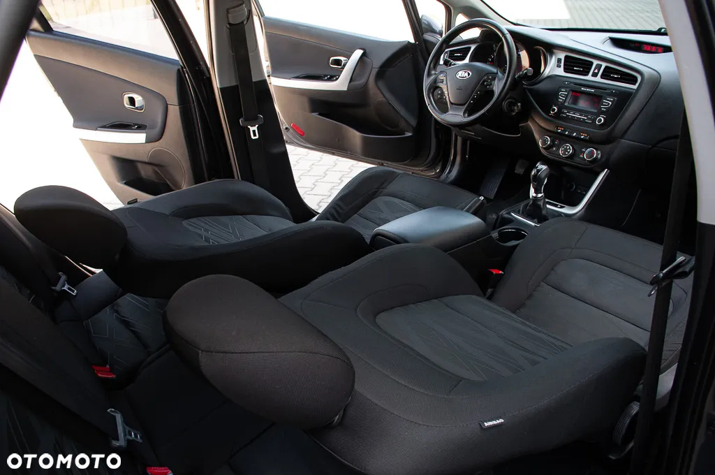 Kia Ceed Cee'd 1.6 CRDi XL - 32