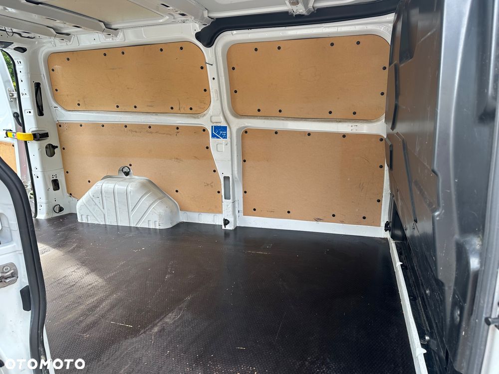 Ford Transit Custom - 24