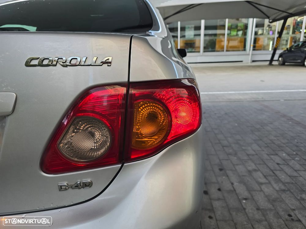 Toyota Corolla 1.4 D-4D - 15