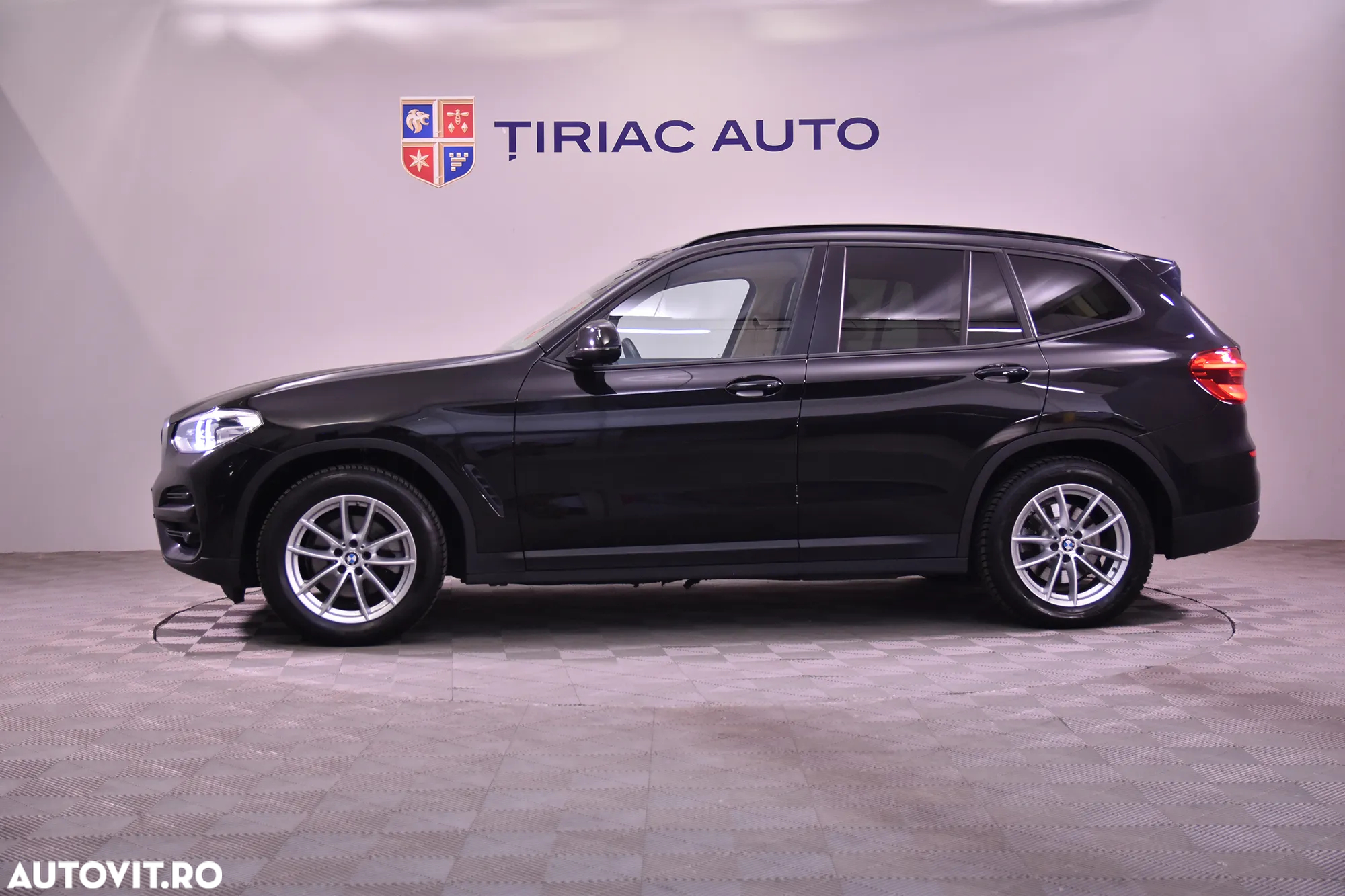 BMW X3 xDrive20d AT Advantage - 2