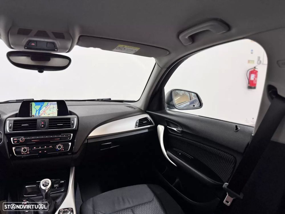 BMW 116 d Line Sport - 25