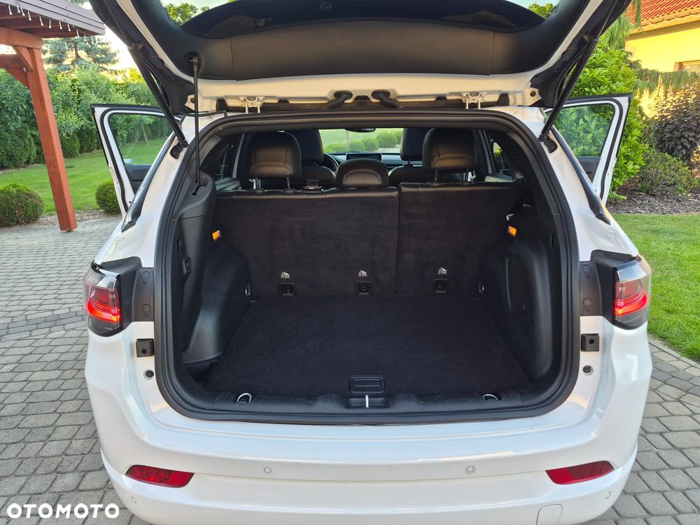 Jeep Compass - 11