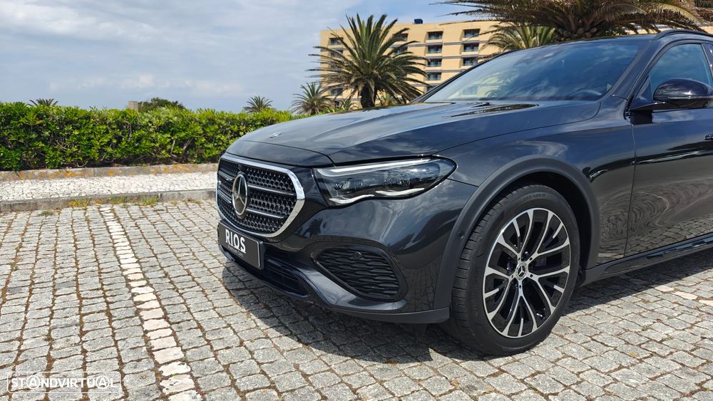 Mercedes-Benz E 300 de 4Matic All-Terrain - 11
