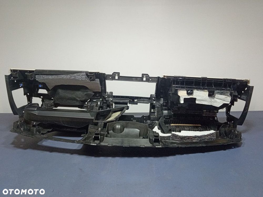 BMW 8 G14 G15 F91 F92 DESKA KONSOLA EU SKÓRA HUD - 12
