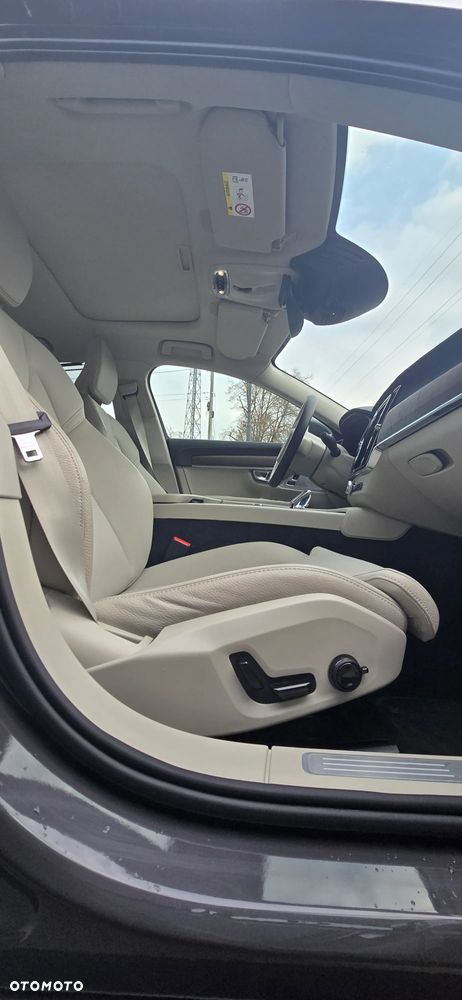 Volvo S90 B5 D AWD Inscription - 28