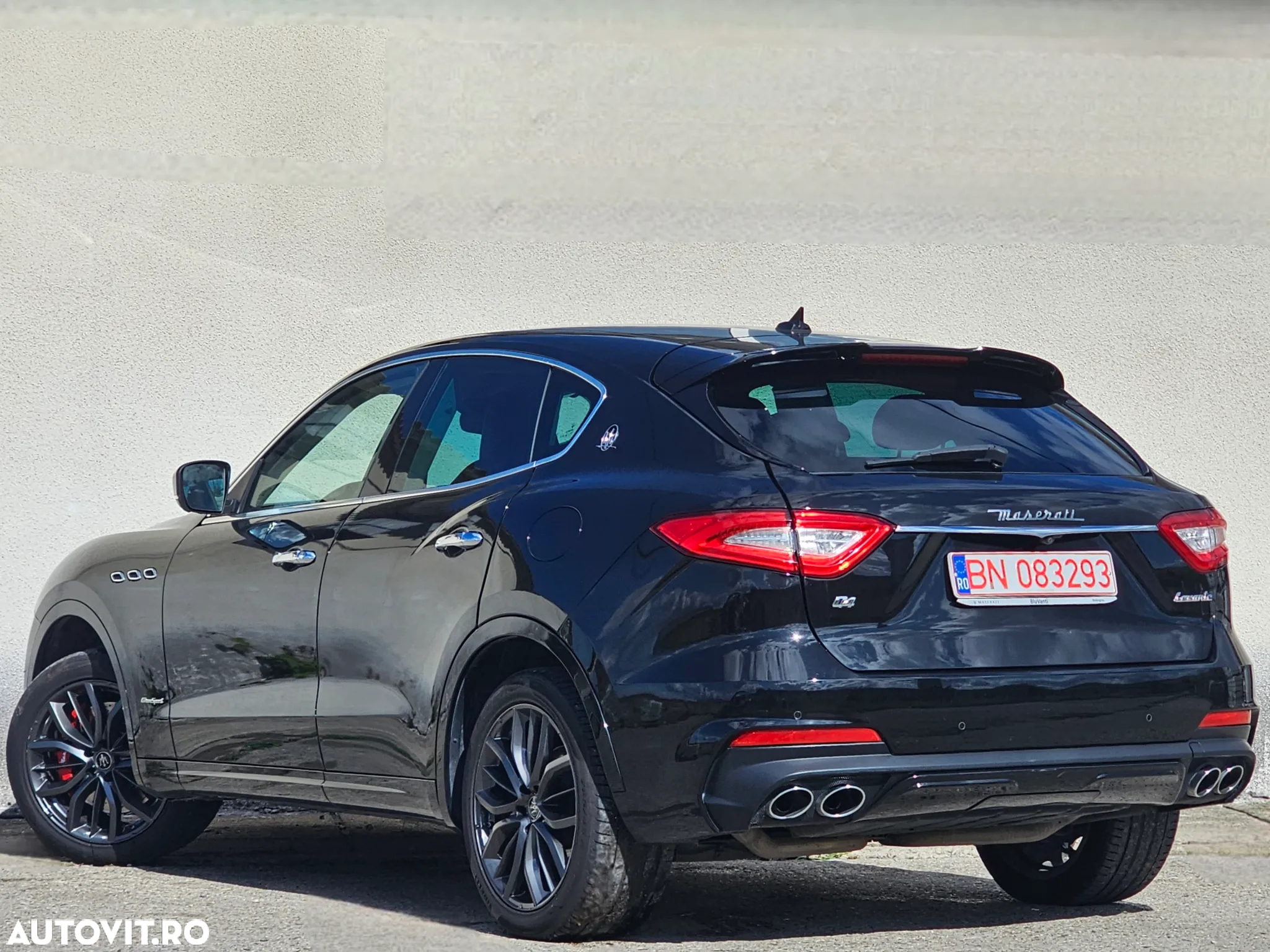 Maserati Levante - 3