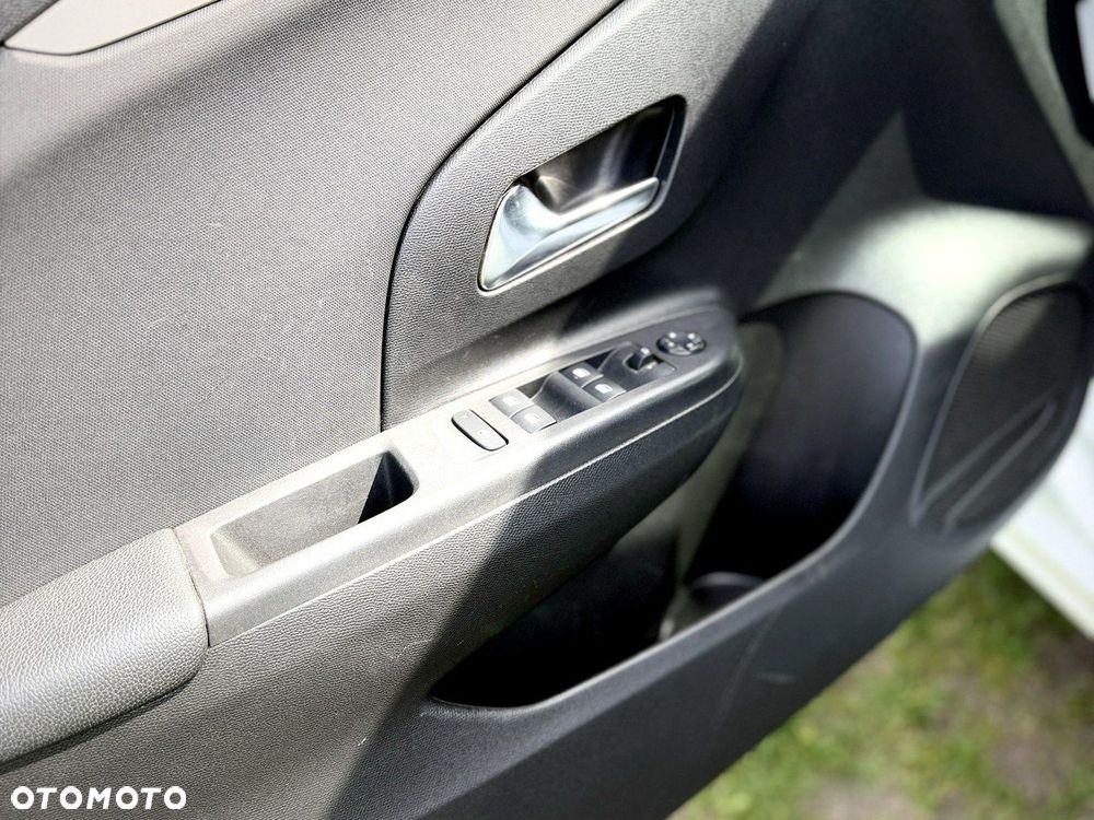Opel Corsa - 22