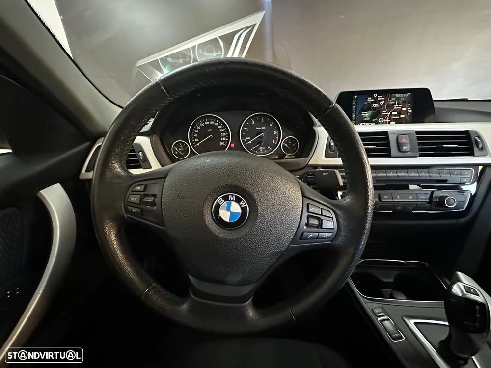 BMW 320 d Touring Aut. Efficient Dynamics Edition - 7