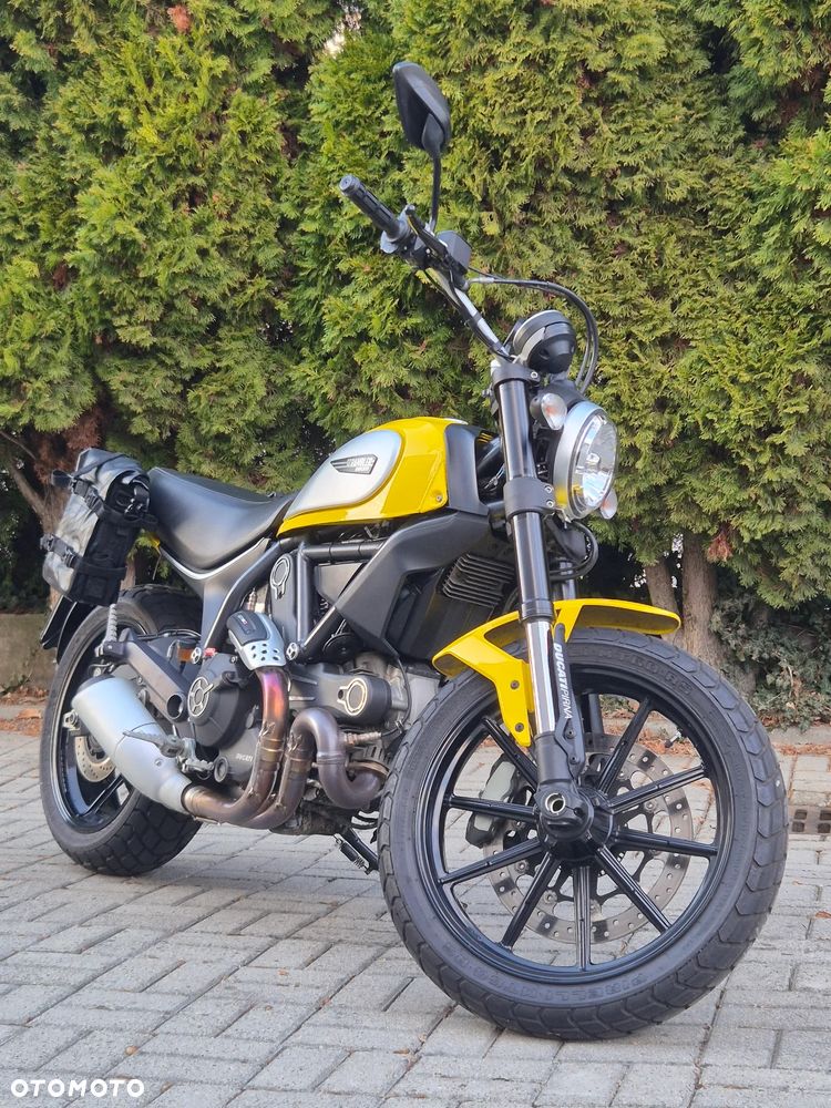 Ducati Scrambler - 11