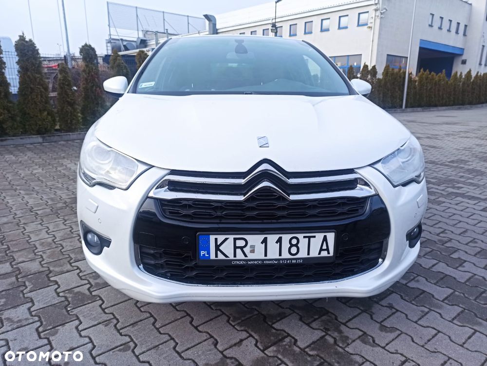 Citroën DS4 THP 200 SportChic - 2