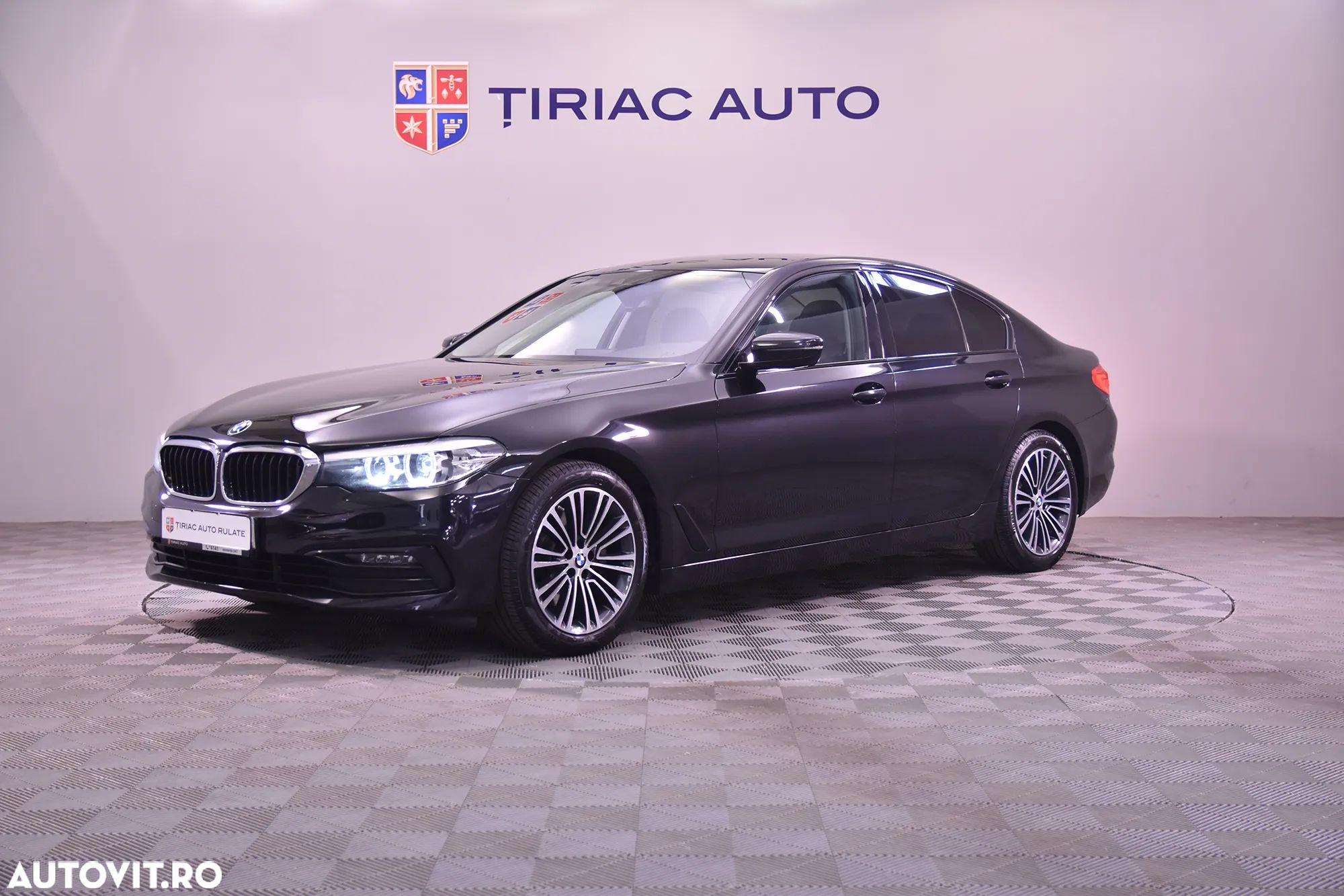 BMW Seria 5 520d AT - 1