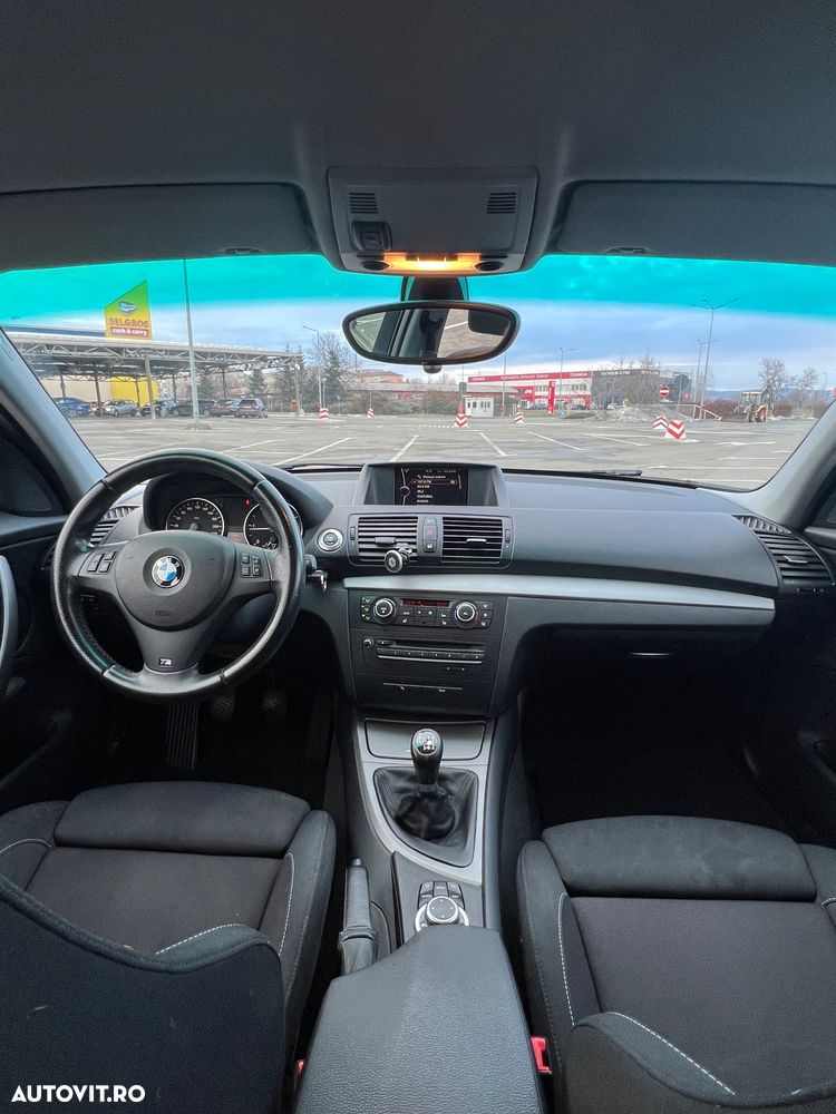 BMW Seria 1 118d - 10