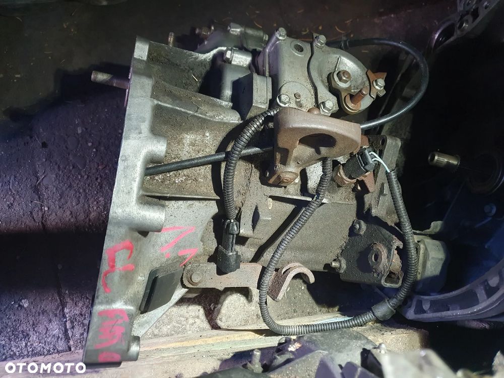 FIAT CC CINQUECENTO SPORTING 1.1MPI SKRZYNIA BIEGÓW MANUALNA C526 - 4