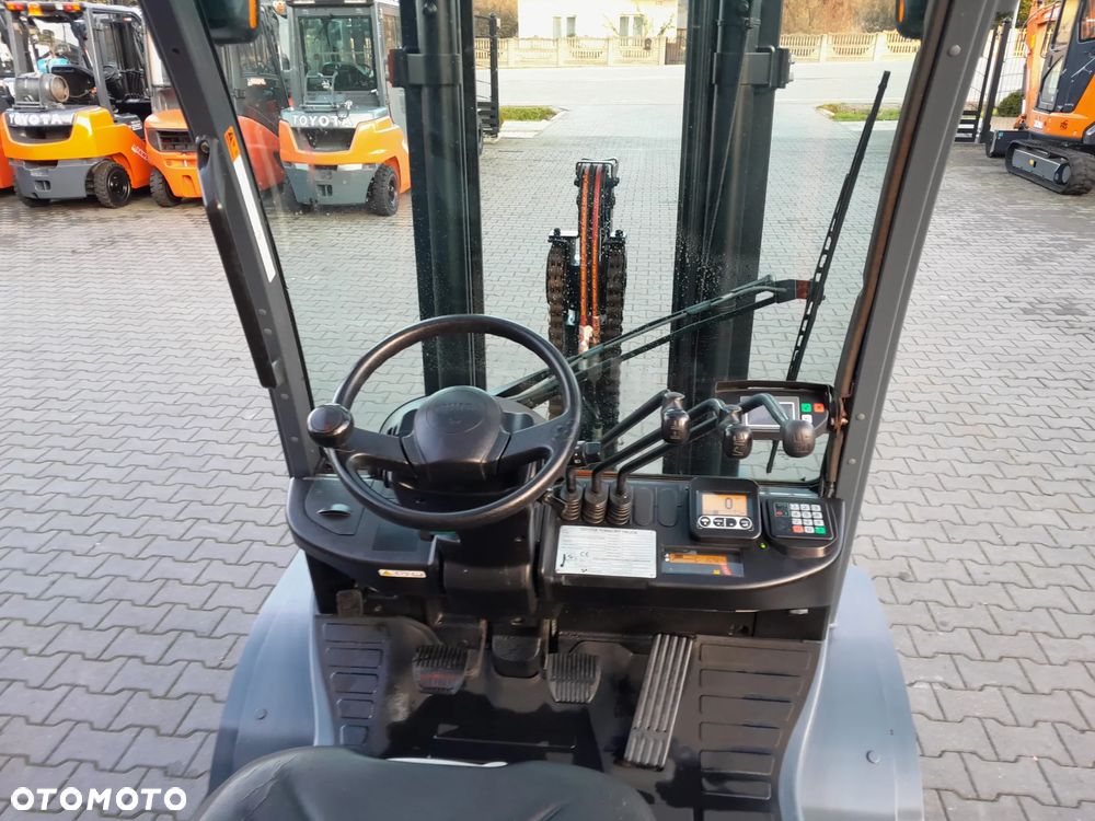 Toyota 52-8FDJF35 - 9