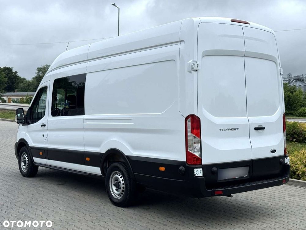 Ford Transit - 26