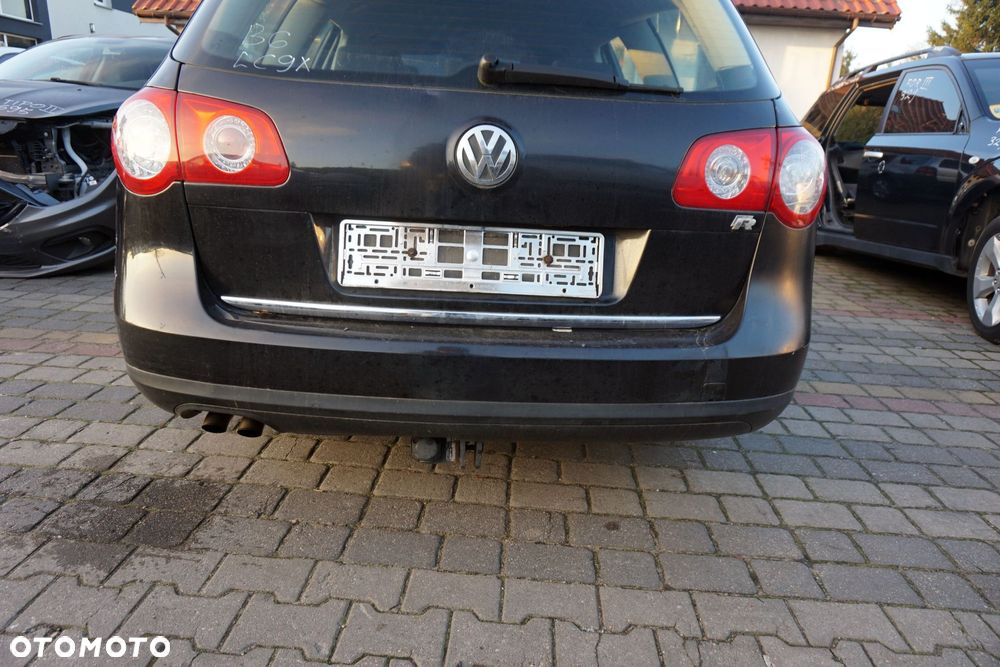 ZDERZAK TYLNY PASSAT B6 KOMBI LC9X  CZARNY VOLKSWAGEN 2005-2010 - 1