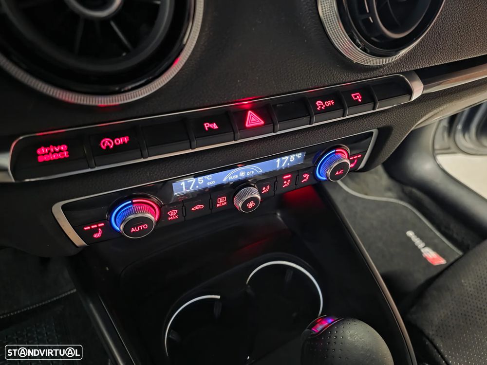 Audi A3 Sportback 2.0 TDI quattro S-line S tronic - 42