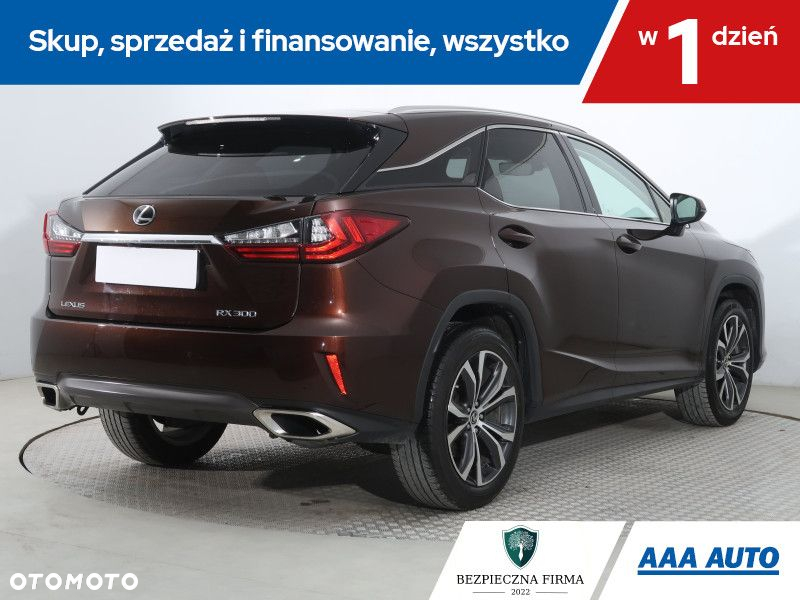 Lexus RX - 6