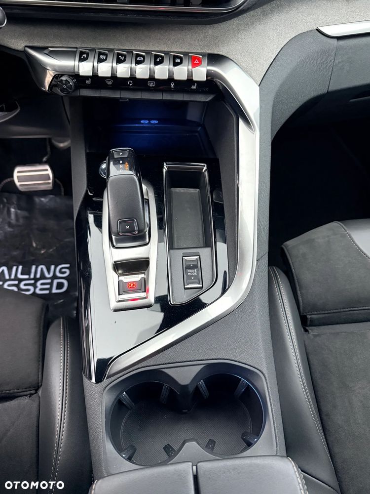Peugeot 5008 1.6 PureTech GT S&S EAT8 - 32