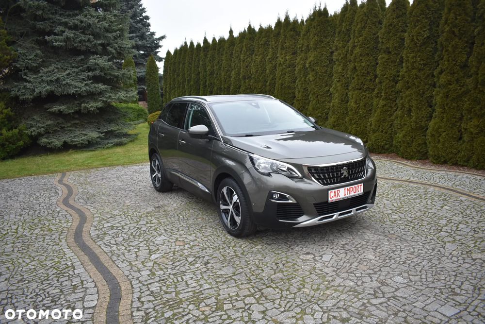 Peugeot 3008 PureTech 130 Stop & Start GPF Allure - 24