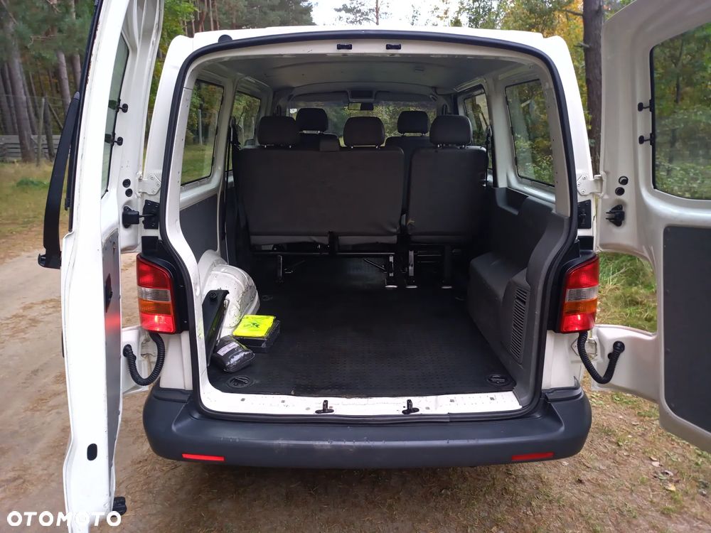 Volkswagen Transporter T5 TDI L1H1 - 13